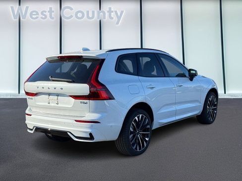 New 2026 Volvo XC60 T8 Ultra w/ Protection Package Premier image 3