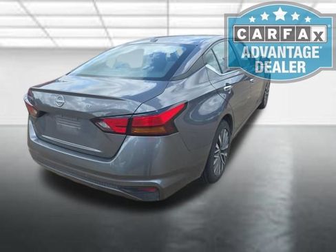 Used 2025 Nissan Altima 2.5 SV FWD image 6
