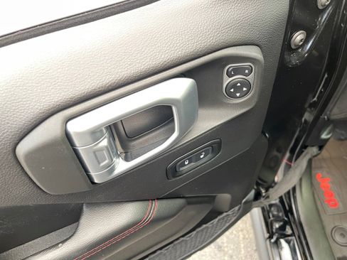 Used 2021 Jeep Gladiator Rubicon image 20