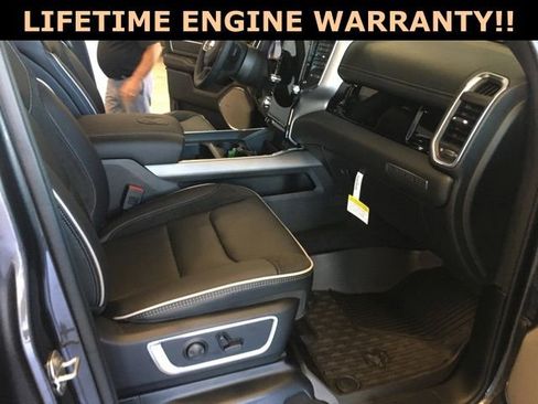 New 2025 RAM 1500 Laramie w/ Night Edition AWD/4WD image 41