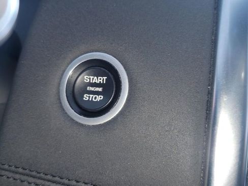 Used 2021 Land Rover Discovery Sport S image 18