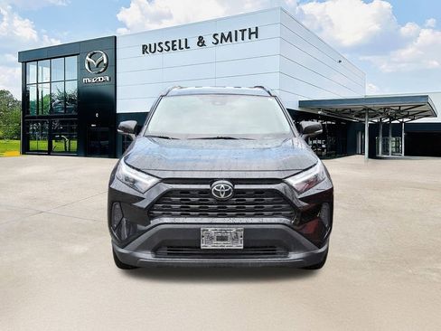 Used 2023 Toyota RAV4 XLE image 2