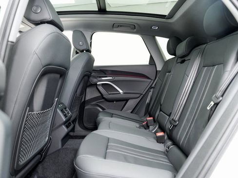 New 2025 Audi Q5 Premium image 21