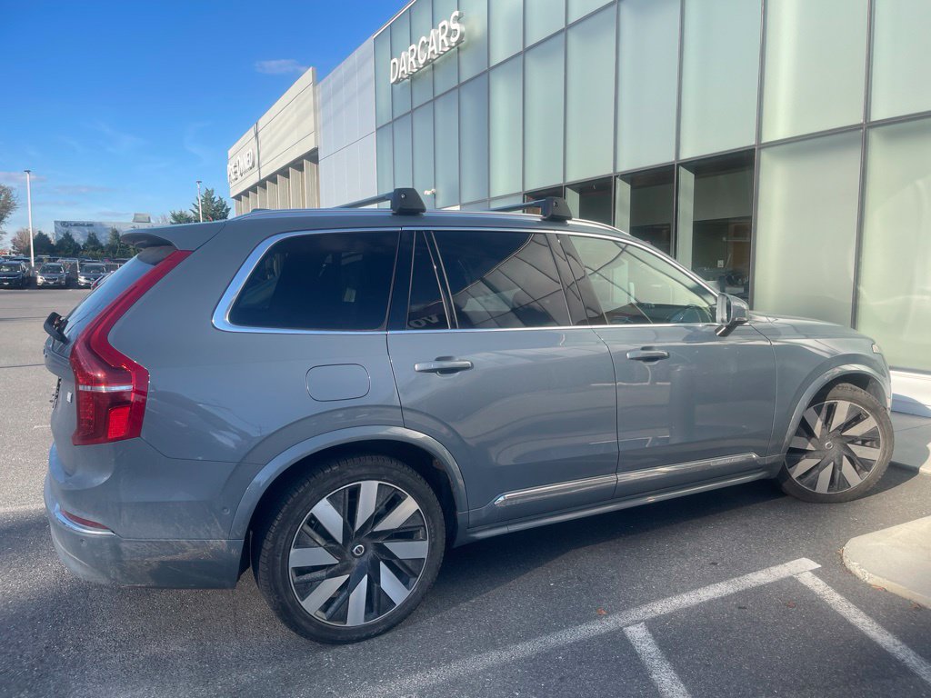 Certified 2023 Volvo XC90 T8 Ultimate w/ Lounge Package AWD/4WD image 2