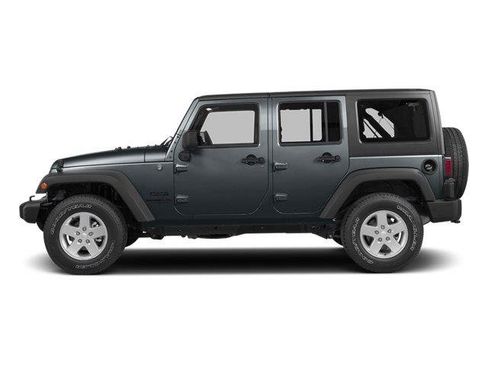 Used 2014 Jeep Wrangler Unlimited Sahara w/ Trailer Tow Group AWD/4WD image 12
