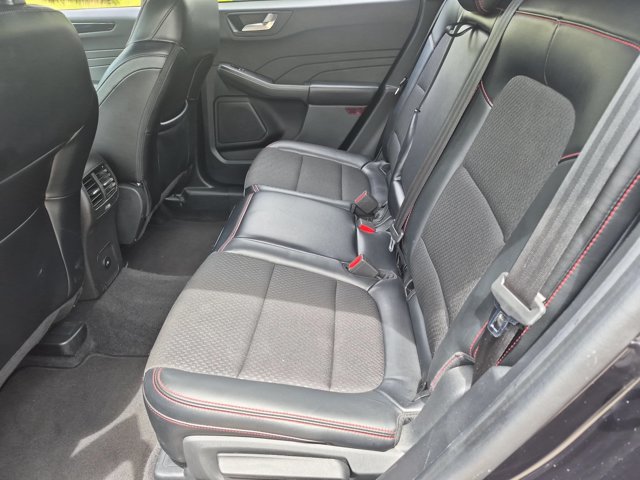 Used 2025 Ford Escape ST-Line FWD image 27