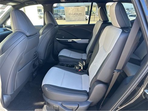 New 2026 Lexus TX 500h 500h F SPORT Performance Premi image 8