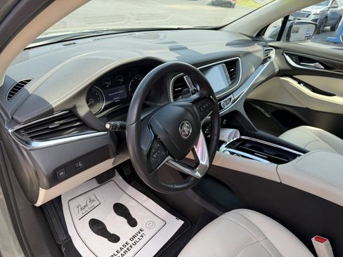 Used 2023 Buick Enclave Essence w/ Experience Buick Package AWD/4WD image 15