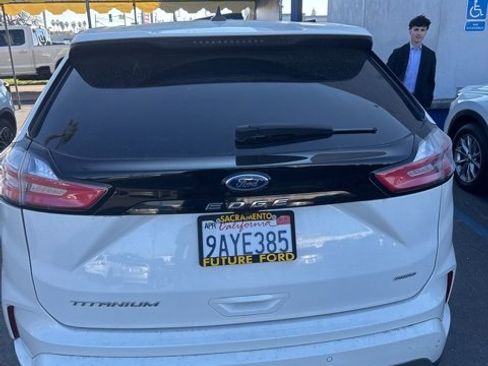 Certified 2022 Ford Edge Titanium w/ Equipment Group 301A image 2