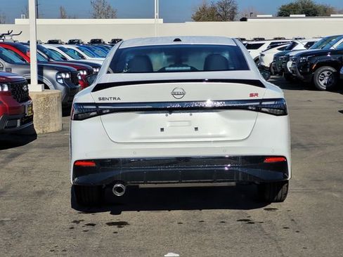 New 2026 Nissan Sentra SR image 5