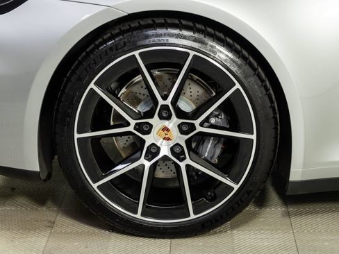 New 2026 Porsche 911 Carrera RWD image 30
