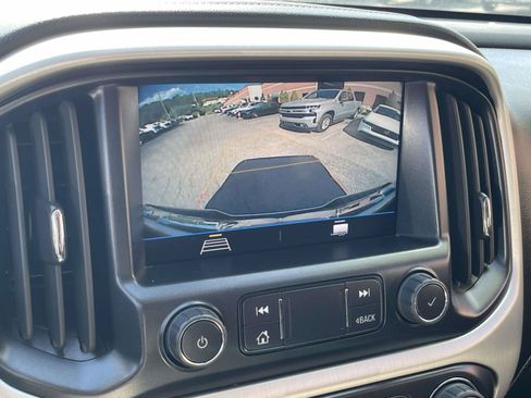 Used 2022 GMC Canyon Elevation w/ Elevation Premium Package AWD/4WD image 13