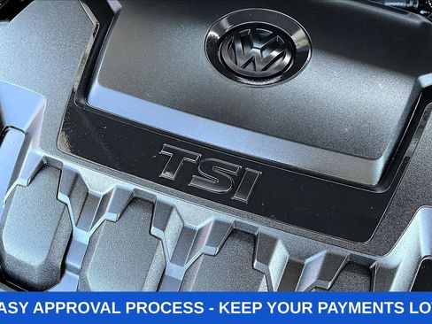 Used 2024 Volkswagen Tiguan SE FWD image 40