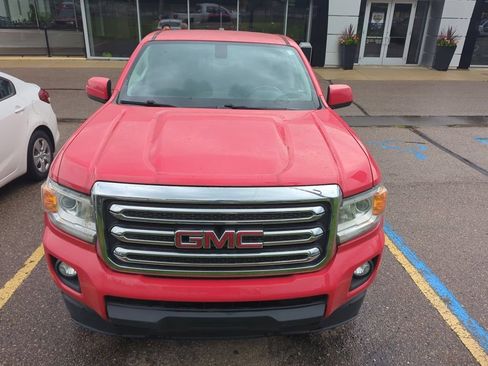 Used 2016 GMC Canyon SLE w/ SLE Convenience Package AWD/4WD image 2