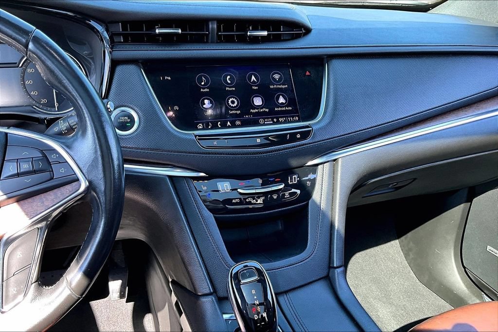 Used 2021 Cadillac XT5 Premium Luxury FWD image 6