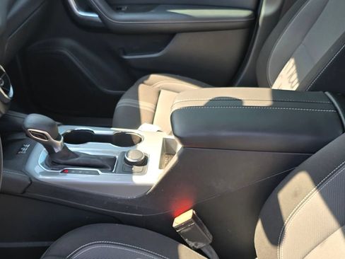 Used 2024 Chevrolet Blazer LT w/ Convenience Package FWD image 25