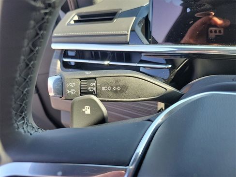 New 2025 GMC Sierra EV Denali image 18