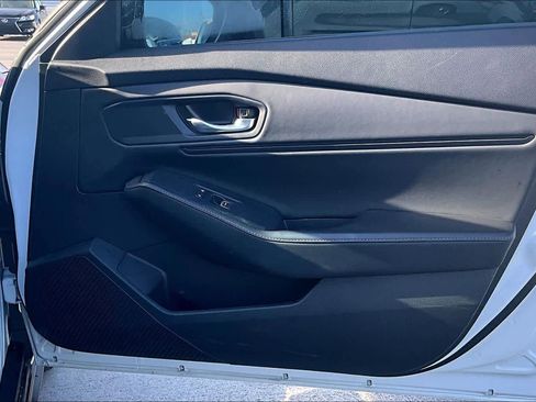 Used 2024 Honda Accord Sport image 22