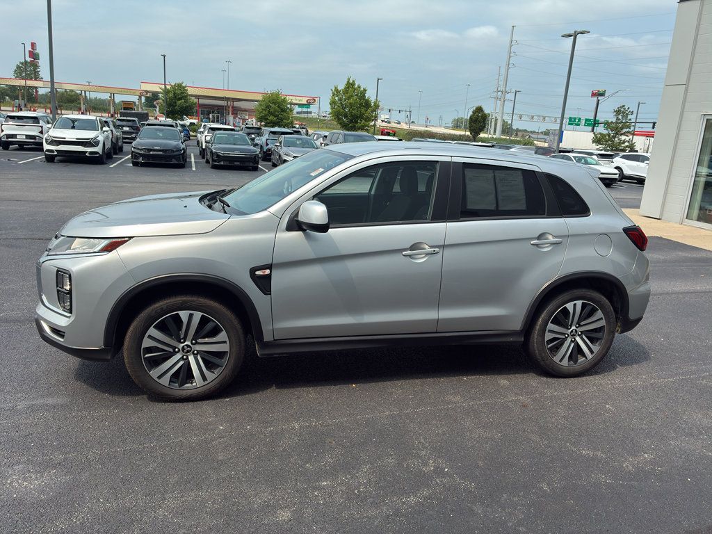 Used 2024 Mitsubishi Outlander Sport AWD image 4