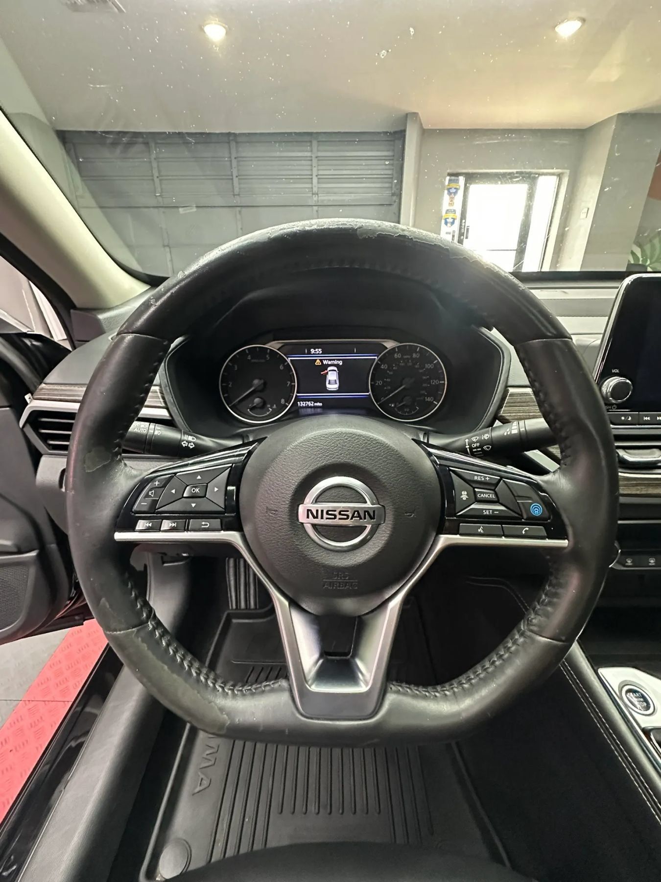 Used 2019 Nissan Altima 2.5 Platinum FWD image 13