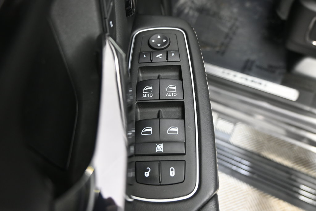 Used 2023 RAM 1500 Limited w/ Night Edition AWD/4WD image 19