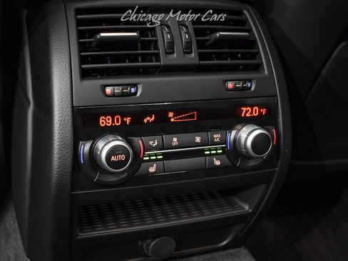 Used 2015 BMW M5 RWD image 28