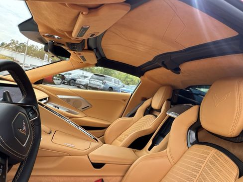 Used 2023 Chevrolet Corvette Stingray Premium Cpe w/ Z51 Performance Package image 19