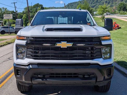 Used 2025 Chevrolet Silverado 3500 W/T w/ Snow Plow Prep/Camper Package AWD/4WD image 12