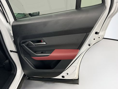 Used 2025 MAZDA CX-50 AWD 2.5 Hybrid w/ Premium Pkg image 33