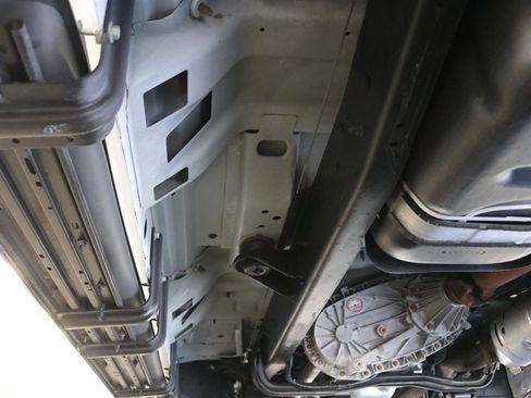 Used 2001 Ford F350 Lariat image 31