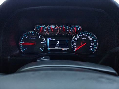 Used 2018 Chevrolet Silverado 1500 LT w/ All Star Edition image 28