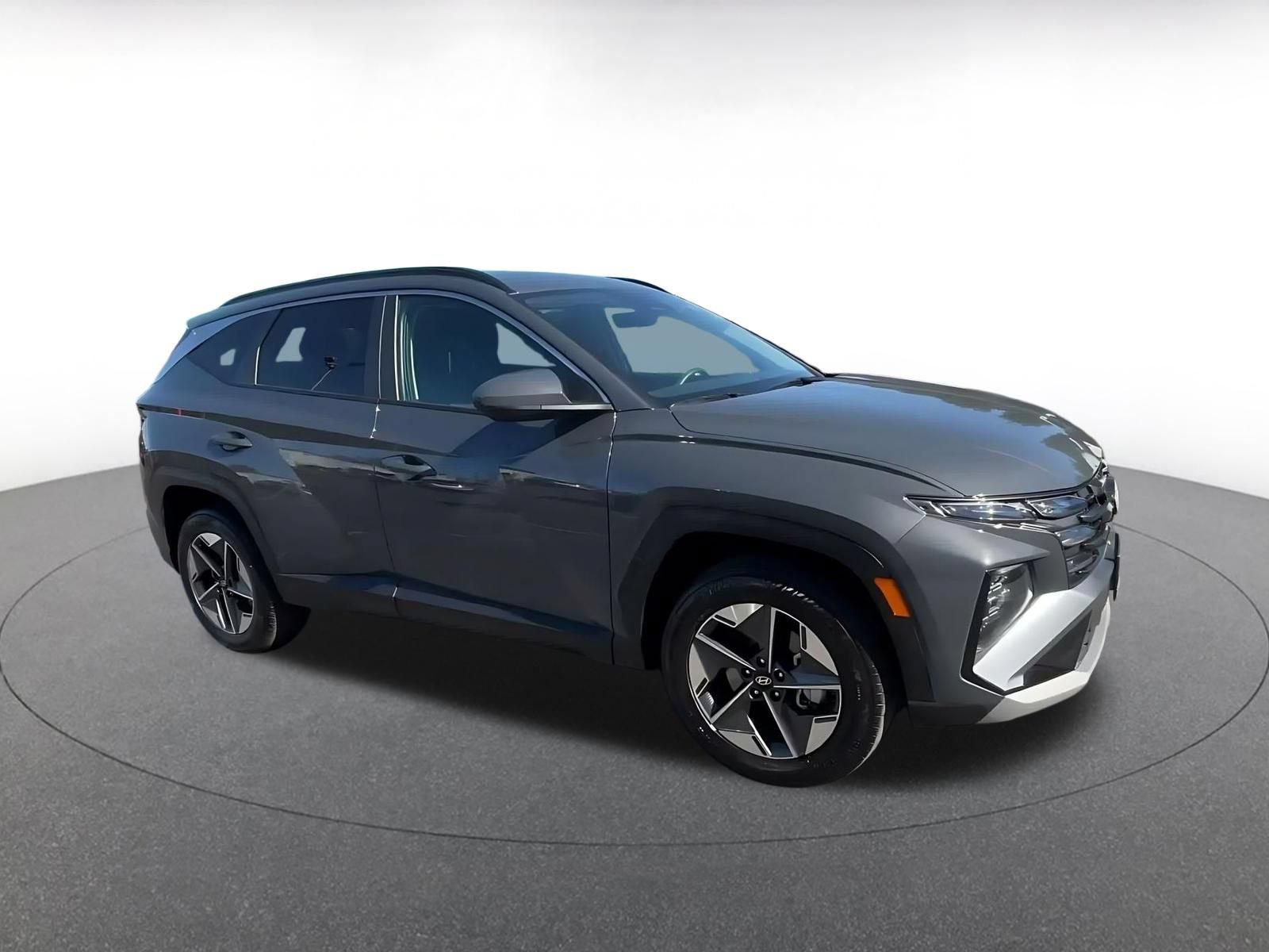 Used 2026 Hyundai Tucson SEL Plus AWD/4WD image 2