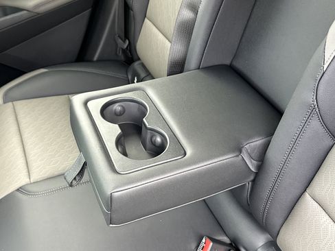 New 2026 Chevrolet Equinox LT w/ Convenience Package II image 14