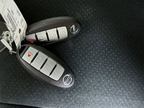 Used 2020 Nissan Murano S image 30