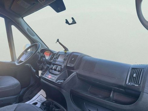 Used 2021 RAM ProMaster 3500 image 13