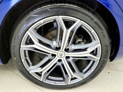Used 2023 Maserati Levante GT AWD/4WD image 77