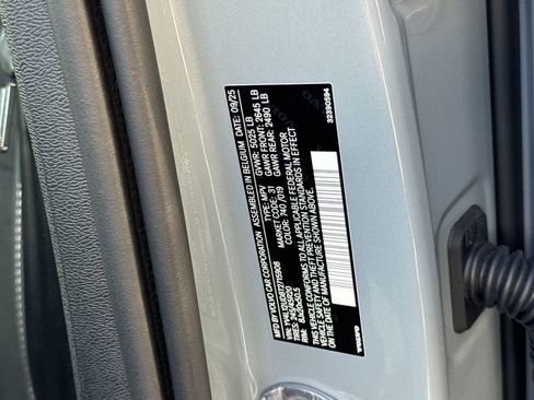 New 2026 Volvo XC40 B5 Ultra w/ Climate Package image 28