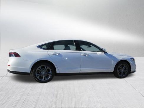 Used 2024 Honda Accord EX image 2
