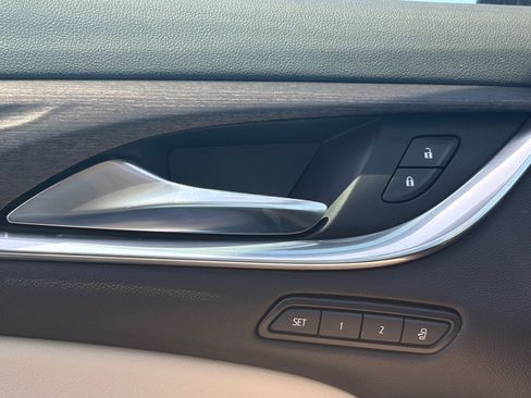 Used 2023 Buick Enclave Avenir w/ Avenir Technology Package FWD image 16