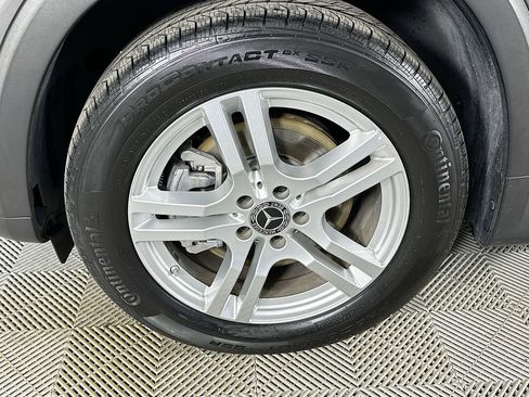 Used 2023 Mercedes-Benz GLB 250 GLB 250 image 30