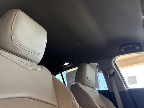 Used 2019 Cadillac XT4 Premium Luxury w/ Driver Awareness Package image 20