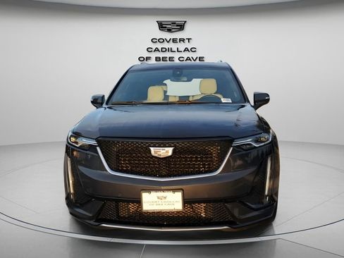 Certified 2022 Cadillac XT6 Sport image 2