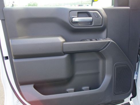 New 2026 Chevrolet Silverado 1500 Custom w/ Turbomax Blackout Package image 8