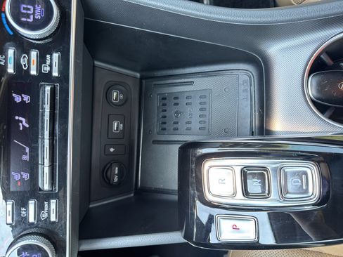 Used 2021 Hyundai Sonata Limited FWD image 20