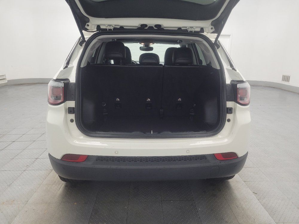 Used 2018 Jeep Compass Latitude w/ Popular Equipment Group FWD image 29