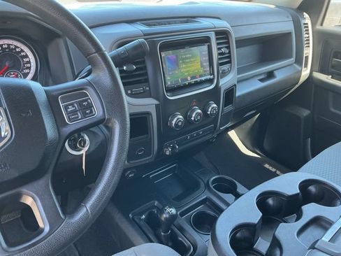 Used 2015 RAM 2500 Tradesman w/ Chrome Appearance Group AWD/4WD image 22