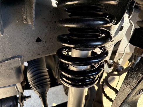 Used 2018 Ford F150 XLT w/ Equipment Group 302A Luxury image 11