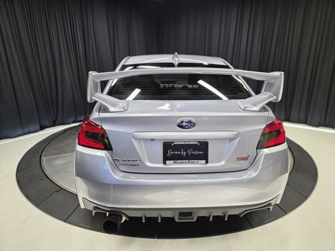 Used 2018 Subaru WRX STI image 11