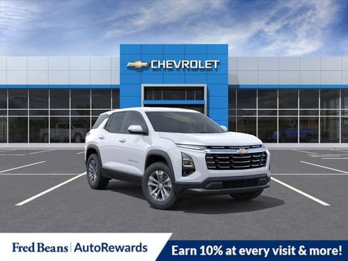 New 2026 Chevrolet Equinox LT w/ Convenience Package II AWD/4WD image 1