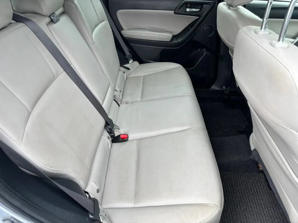 Used 2016 Subaru Forester 2.5i Limited AWD/4WD image 16